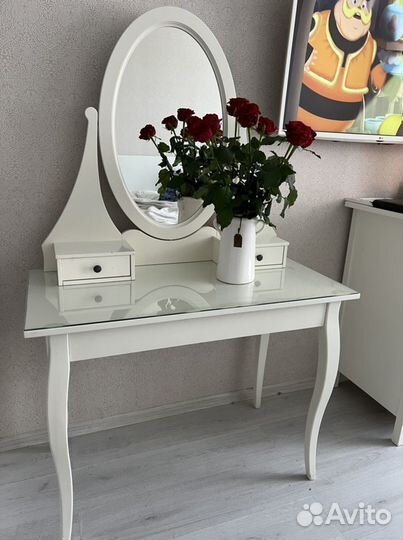 Туалетный столик с зеркалом IKEA