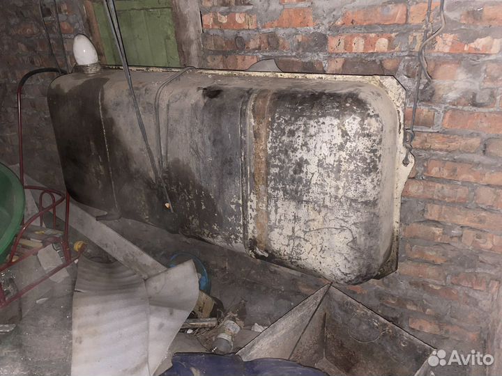 Топливный бак