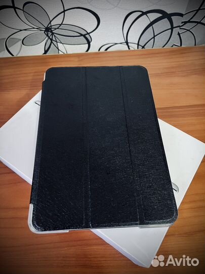 iPad mini 2 32gb Wi-Fi + Cellular