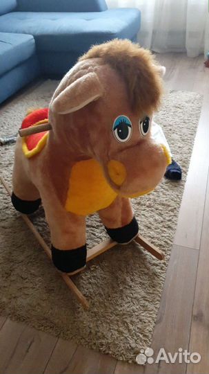 Качалка лошадь