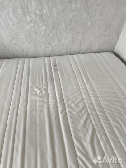 Кровать IKEA brimnes