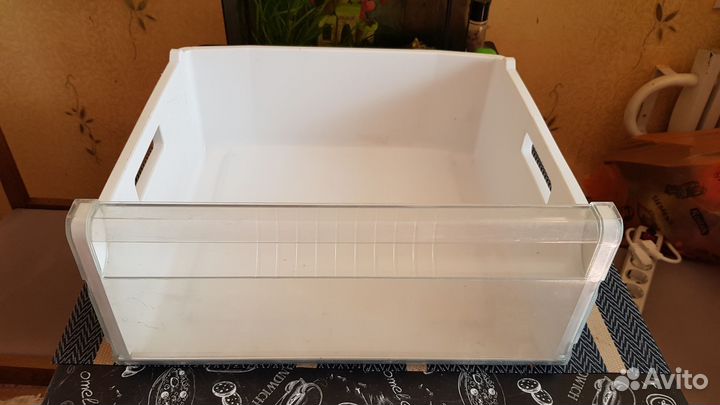 Ящик для холодильника (для овощей и фруктов)
