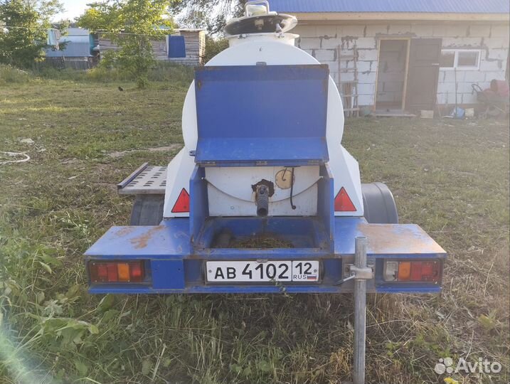 Прицеп бочка для молока