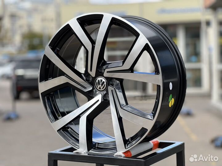 Диски R20 5x112 VW R line Tiguan