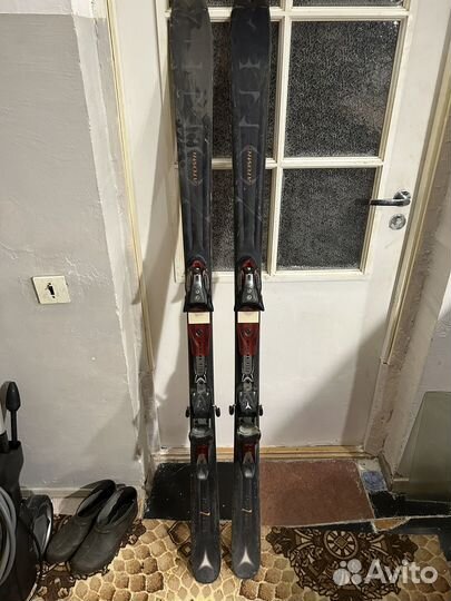 Горные лыжи Atomic freezone