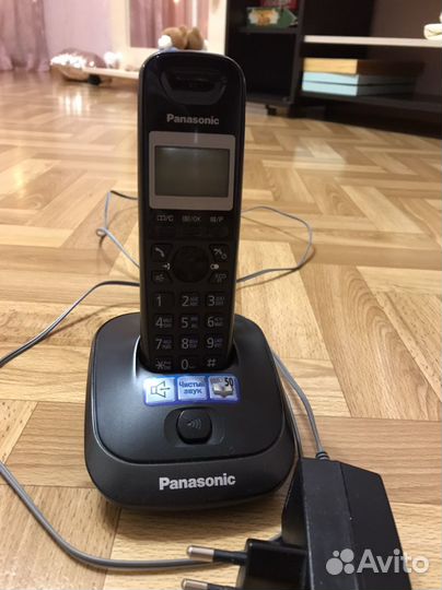 Телефон Panasonic стационарный