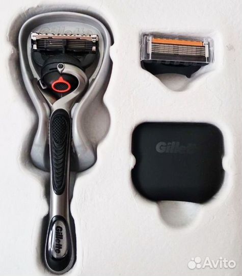 Станок бритва Gillette 3, 5 подарочный набор