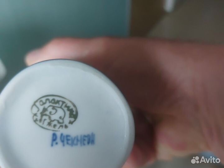 Статуэтка (бутылка) гжель