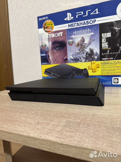 Sony PS4 slim 1tb 2208b с Играми