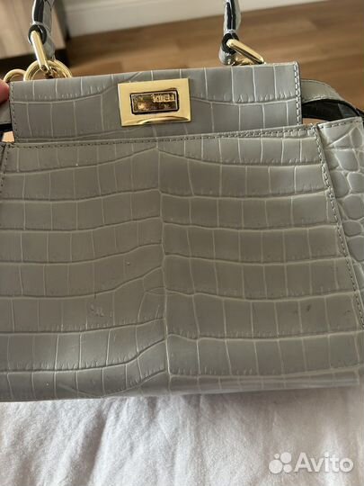 Сумка fendi peekaboo