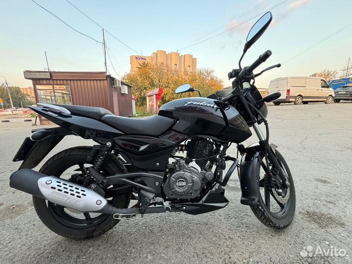 Bajaj Pulsar 180