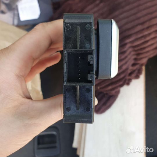 Блок управления пассажирским креслом Ауди