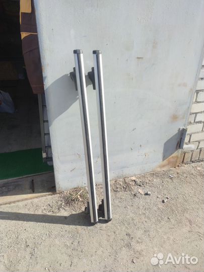 Поперечины на рейлинги Thule 120см