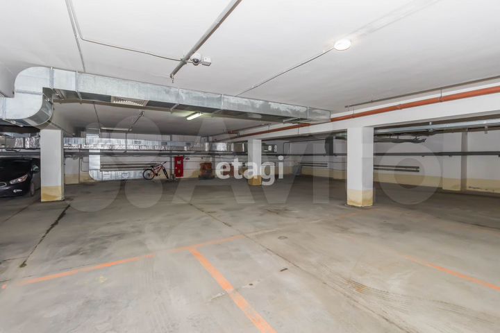 Машиноместо, 14 м²