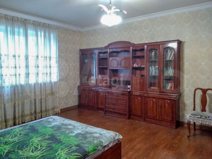 5-к. квартира, 133,9 м², 1/2 эт.