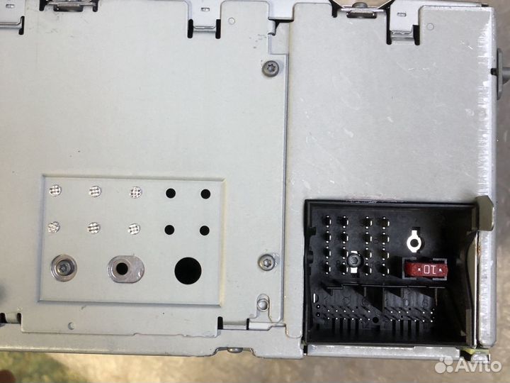 Штатное головное устройство VW Passat B7 2011-2015