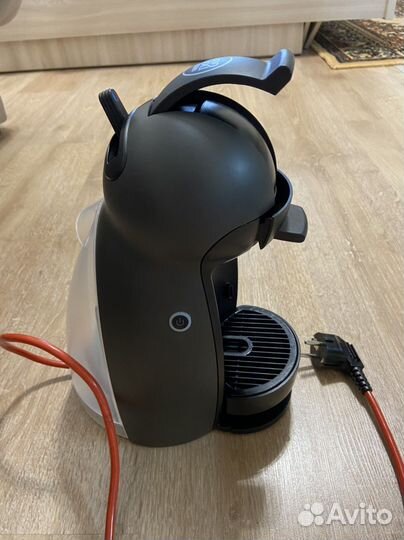 Кофемашина nescafe dolce gusto бу