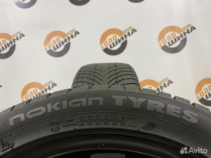 Nokian Tyres WR Snowproof P 235/45 R18