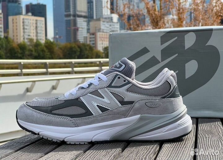 Кроссовки New Balance 990v6