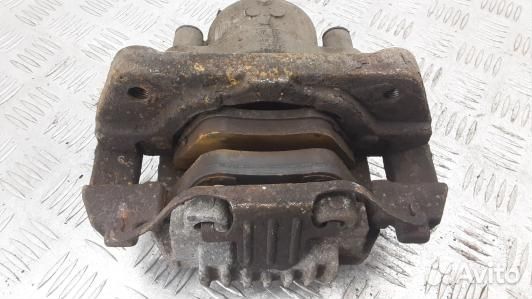 Суппорт тормозной передний правый BMW 5 E60/E61 (9