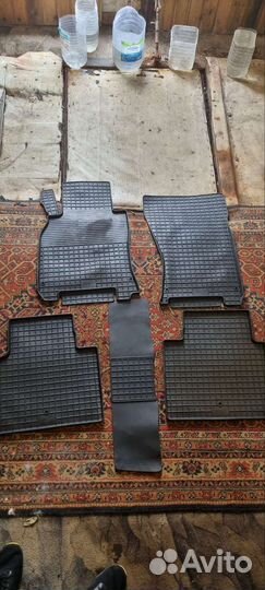 Автомобильные коврики infiniti Q70