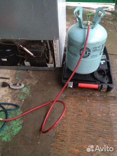 Ремонт холодильников