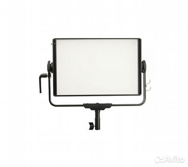 Светодиодный осветитель Aputure Nova P300c