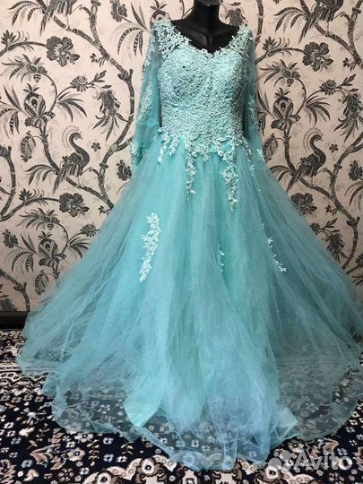 Платье новое для выпускного