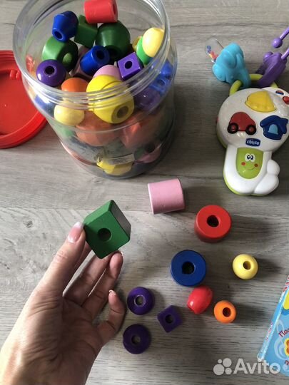 Развивающие игрушки