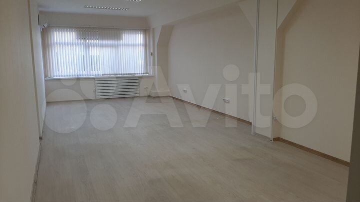 Офис, 129 м²(мокрая точка)