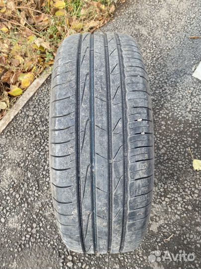 Nokian Tyres Hakka Blue 3 SUV 215/65 R16 102V