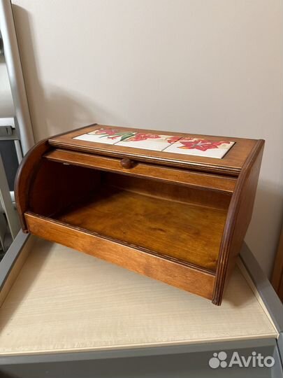 Хлебница деревянная