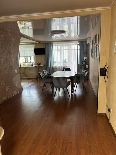 4-к. квартира, 94 м², 5/9 эт.