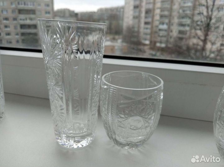 Хрустальные стопки и бокалы