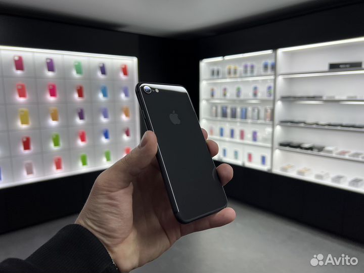 iPhone 8, 256 ГБ