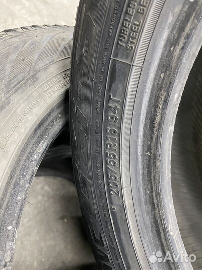 Toyo Observe GSi-5 205/55 R16 94T