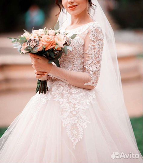 Платье свадебное