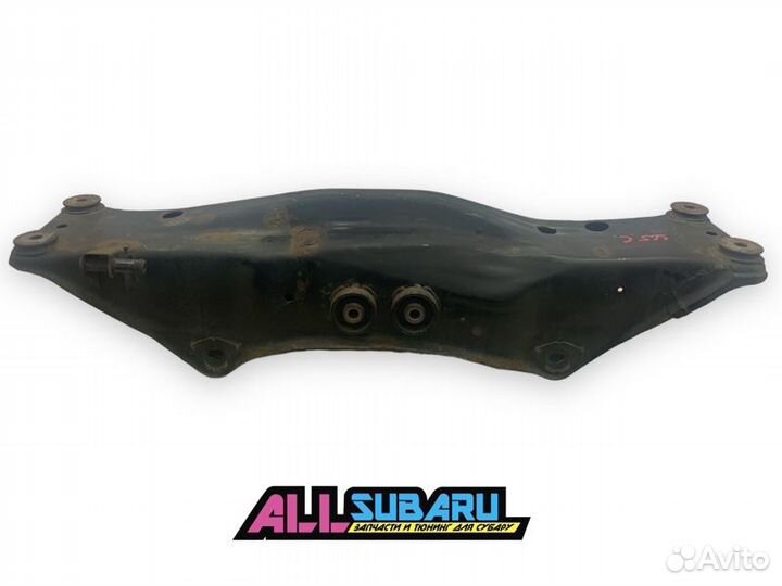 Балка, подрамник задний Subaru Forester SG5 EJ20