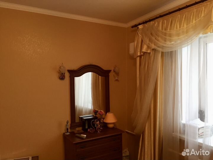 Комплект: покрывало на кровать с подушками, шторы