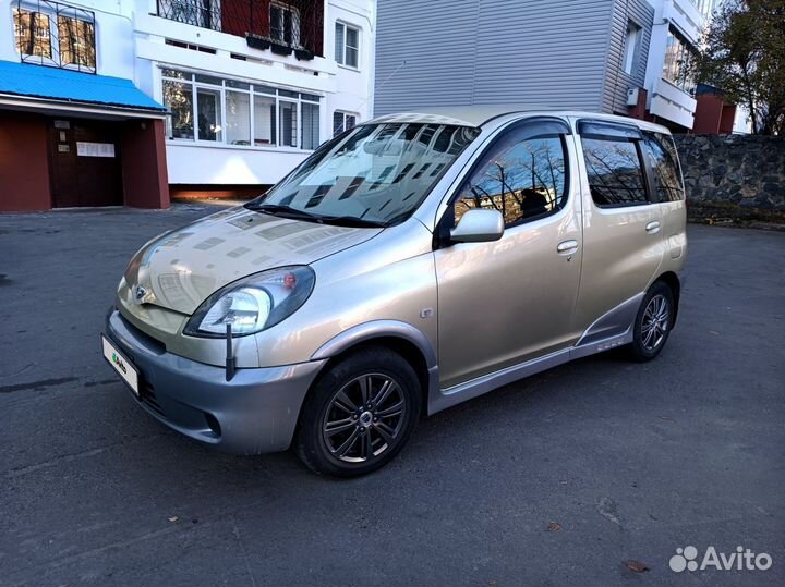 Toyota Funcargo 1.3 AT, 2000, 268 000 км