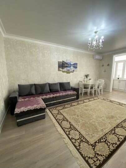 2-к. квартира, 50 м², 10/15 эт.