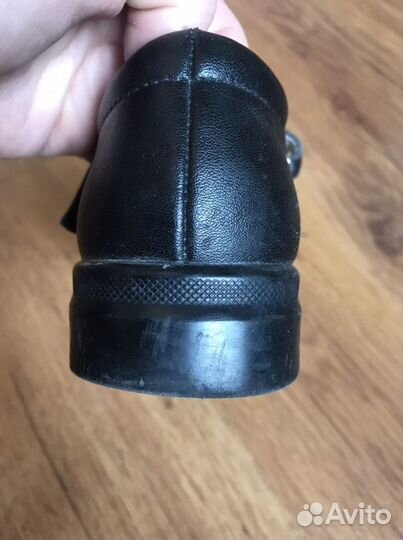 Школьные кожаные туфли для девочки 34 размер