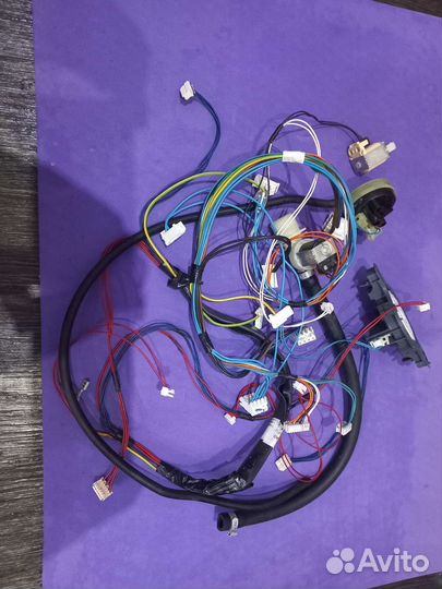 Проводка и прочие элементы Indesit DSG 0517