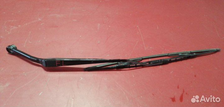 Поводок стеклоочистителя левый Mazda 6 GG L3C1