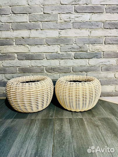 Кашпо из ротанга