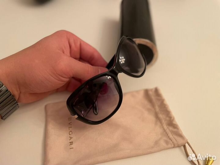 Солнцезащитные очки bvlgari