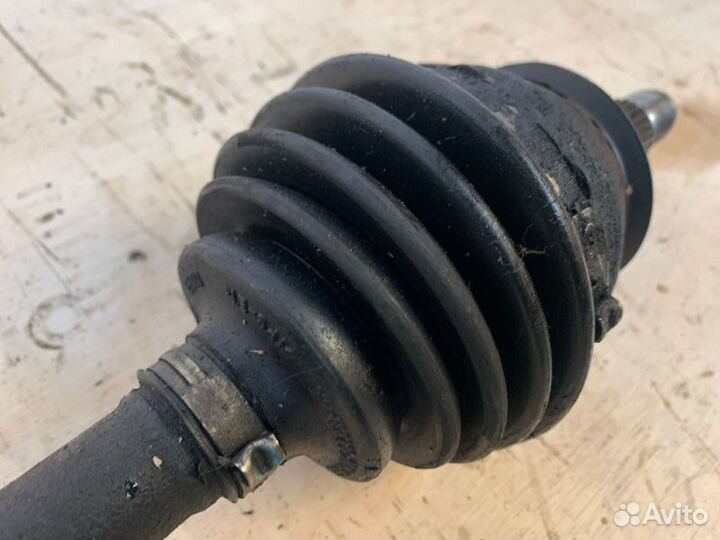 Привод правый Mini Cooper S R56LCI N18 2011