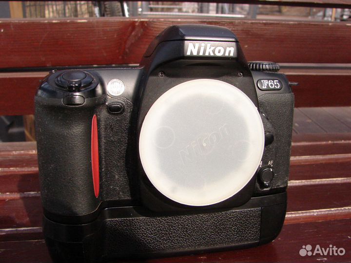 Nikon F65