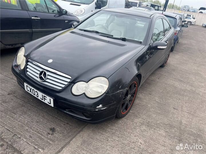 Разбор Mercedes W203 Купе