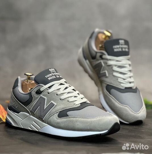 Стильные кроссовки New Balance 999